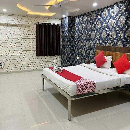Oyo 88521 Hotel Swagstay Indore Esterno foto